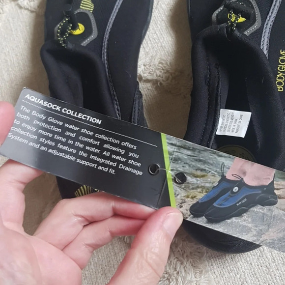 NWT Body Glove Mens Rip Tide black and Yellow size 11 aquasocks - Picture 3 of 6